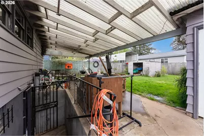 7611 SE Henderson St, Portland, OR 97206 - Photo 17