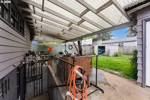 7611 SE Henderson St, Portland, OR 97206 - Photo 17