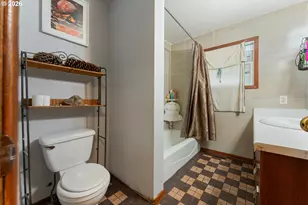 7611 SE Henderson St, Portland, OR 97206 - Photo 11