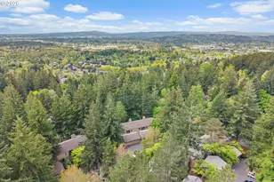 40 Cervantes Cir, Lake Oswego, OR 97035 - Photo 29