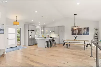 5645 W A St, West Linn, OR 97068 - Photo 9