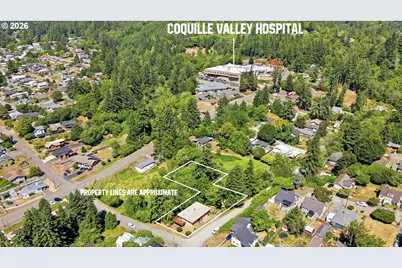 510 E 4th St, Coquille, OR 97423 - Photo 3
