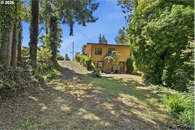 510 E 4th St, Coquille, OR 97423 - Photo 7