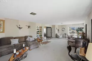 510 E 4th St, Coquille, OR 97423 - Photo 13