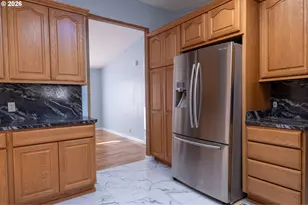 205 Boone Rd, Salem, OR 97306 - Photo 11