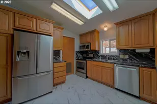 205 Boone Rd, Salem, OR 97306 - Photo 11