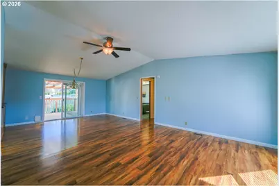 205 Boone Rd, Salem, OR 97306 - Photo 3