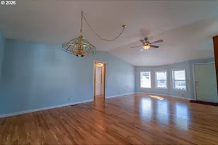 205 Boone Rd, Salem, OR 97306 - Photo 9