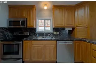 205 Boone Rd, Salem, OR 97306 - Photo 13