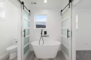 240 Heritage Ln, Union, OR 97883 - Photo 35