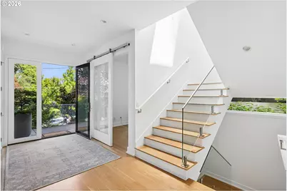 2870 NW Westover Rd, Portland, OR 97210 - Photo 5