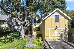 1806 Columbia St, Hood River, OR 97031 - Photo 3