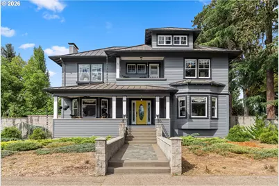 211 S 3rd St, Cottage Grove, OR 97424 - Photo 1