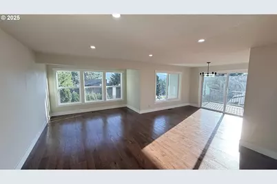 65 SW Pleasant View Ave, Gresham, OR 97030 - Photo 7