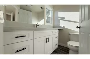 65 SW Pleasant View Ave, Gresham, OR 97030 - Photo 17