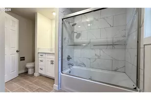 65 SW Pleasant View Ave, Gresham, OR 97030 - Photo 15