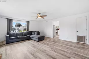 5547 Fernbrook Ct, Salem, OR 97306 - Photo 3
