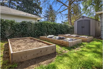 622 SE 111th Ave, Portland, OR 97216 - Photo 25