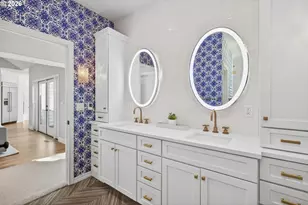 11511 S Riverwood Rd, Portland, OR 97219 - Photo 17