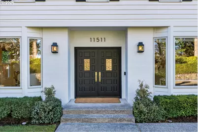 11511 S Riverwood Rd, Portland, OR 97219 - Photo 3