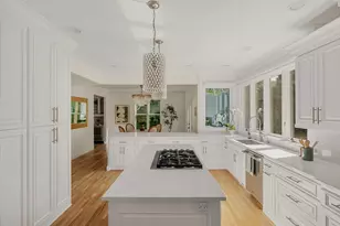 11511 S Riverwood Rd, Portland, OR 97219 - Photo 17