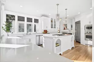 11511 S Riverwood Rd, Portland, OR 97219 - Photo 9