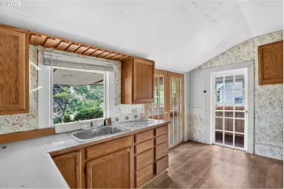 14909 SE Lee Ave, Milwaukie, OR 97267 - Photo 15