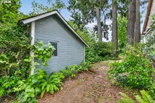 14909 SE Lee Ave, Milwaukie, OR 97267 - Photo 27