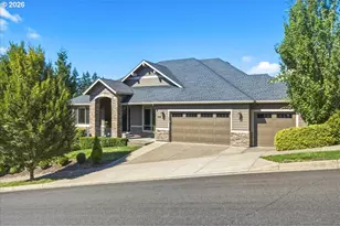 2536 Coeur D Alene Dr, West Linn, OR 97068 - Photo 1