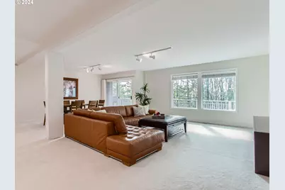 8534 NW Timber Ridge Ct, Portland, OR 97229 - Photo 27