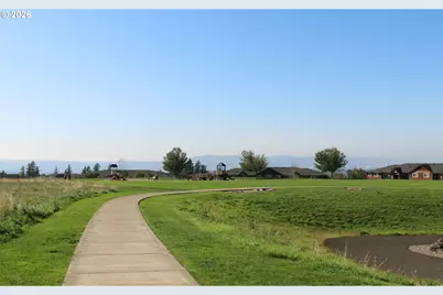 10316 SE Bristol Ct, Happy Valley, OR 97086 - Photo 29