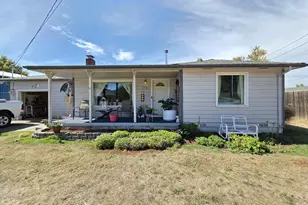 3974 Carnes Rd, Roseburg, OR 97471 - Photo 5