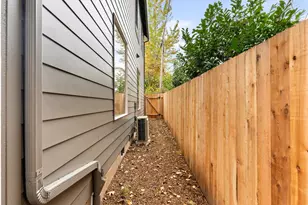 3560 N Haight Ave, Portland, OR 97227 - Photo 21