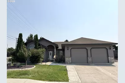 994 E Hurlburt Ave, Hermiston, OR 97838 - Photo 1