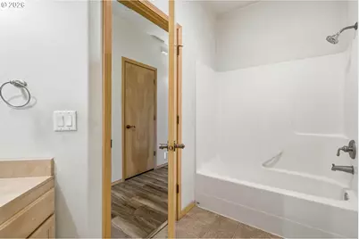 994 E Hurlburt Ave, Hermiston, OR 97838 - Photo 21