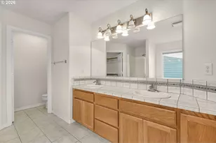 21223 NE Shore Dr, Fairview, OR 97024 - Photo 23