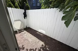14 SW Whitaker St, Portland, OR 97239 - Photo 33