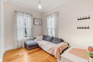 14 SW Whitaker St, Portland, OR 97239 - Photo 21
