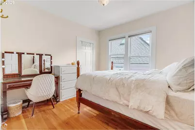 14 SW Whitaker St, Portland, OR 97239 - Photo 23
