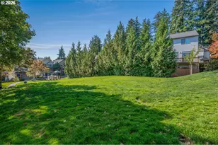 15591 SW Stone Ridge Cir, Beaverton, OR 97007 - Photo 31