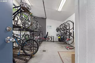 4303 SE Division 43 St, Portland, OR 97206 - Photo 35