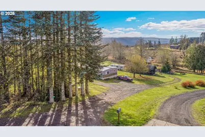 73859 Cedar Grove Dr, Clatskanie, OR 97016 - Photo 1