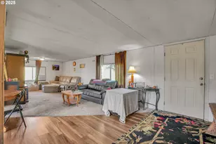 73859 Cedar Grove Dr, Clatskanie, OR 97016 - Photo 5