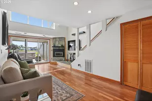 170 N Hayden Bay Dr, Portland, OR 97217 - Photo 13