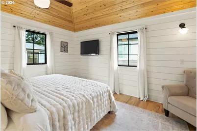 4005 NE Hassalo St, Portland, OR 97232 - Photo 25