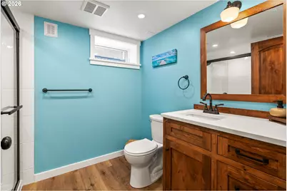 4005 NE Hassalo St, Portland, OR 97232 - Photo 13