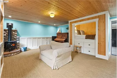 4005 NE Hassalo St, Portland, OR 97232 - Photo 47