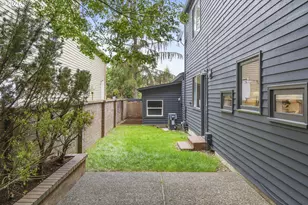 6260 SW Arranmore Pl, Portland, OR 97223 - Photo 37