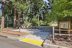 3606 NE Maywood Pl, Maywood Park, OR 97220 - Photo 37