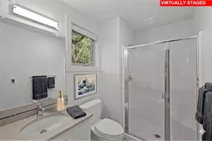 6925 SE Morrison Ave, Portland, OR 97215 - Photo 9